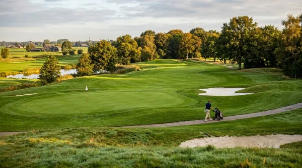 Illustration pour la règle 2 : Le Parcours de Golf : Comprendre Votre Terrain de Jeu